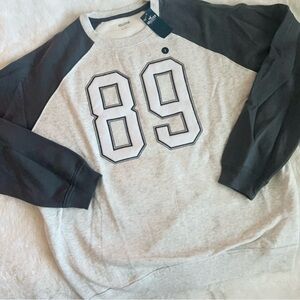 NWT hollister sweatshirt
